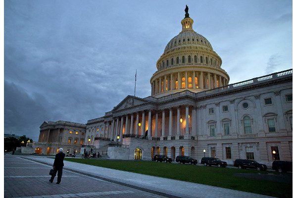 Американский сенат одобрил вступление Черногории в НАТО