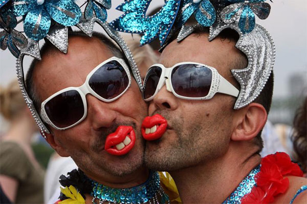 Гей-парад, геи, гомики, Белград, Сербия, новости, Сеница.ру
