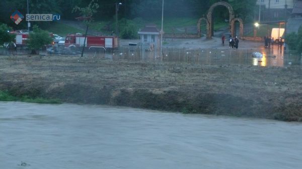 Наводнение в Белграде, Сербия, Сеница.ру