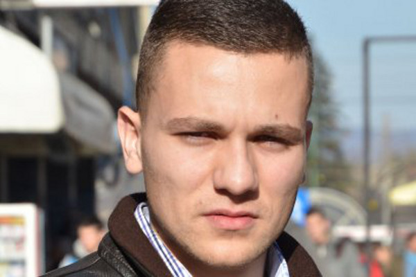 Бранимир Джурич из Ниша, который отказался от своего диплома