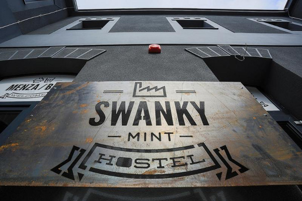 Табличка Swanky Mint