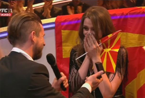 Представительнице Македонии сделали предложение в эфире Евровидения