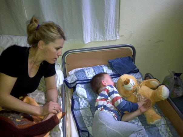Малыш с мамой в больнице