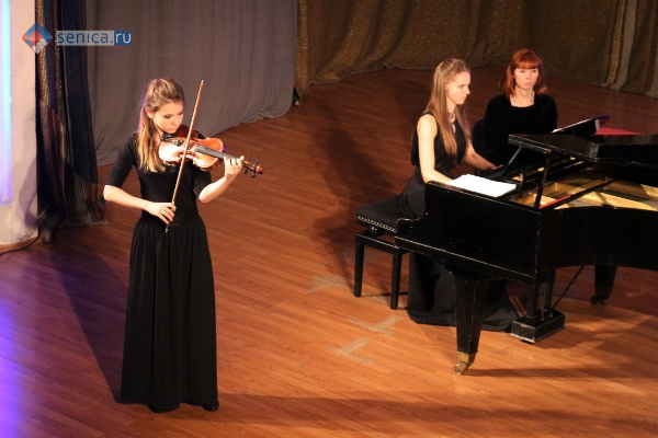 Концерт студентов и преподавателей Российской академии музыки имени Гнесиных в Русском доме в Белграде