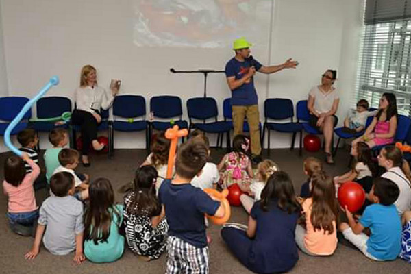 Сбербанк Сербии организовал для детей день открытых дверей