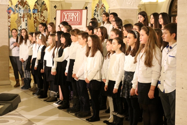 Совместный хор школ белградского района Врачар