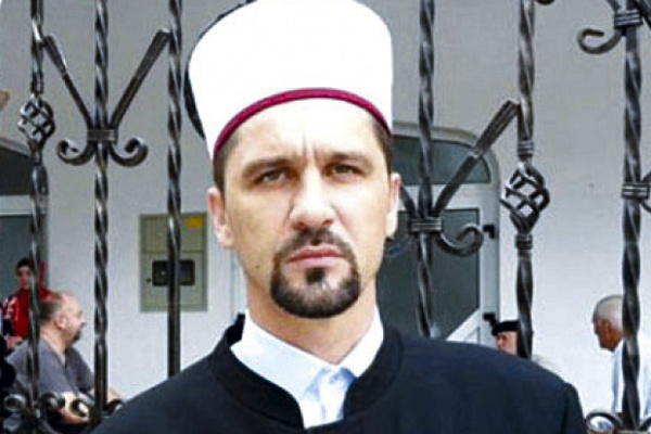 Имам Дамир Пешталич из Сребреницы