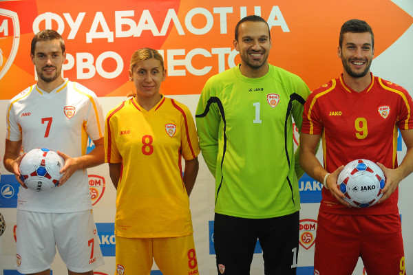 Представители сборных Македонии по футболу