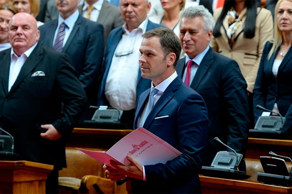 Мэр Белграда стал министром финансов Сербии