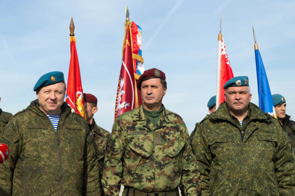 Прибытие российских и белорусских десантников в Сербию на учения «Славянское братство 2016»