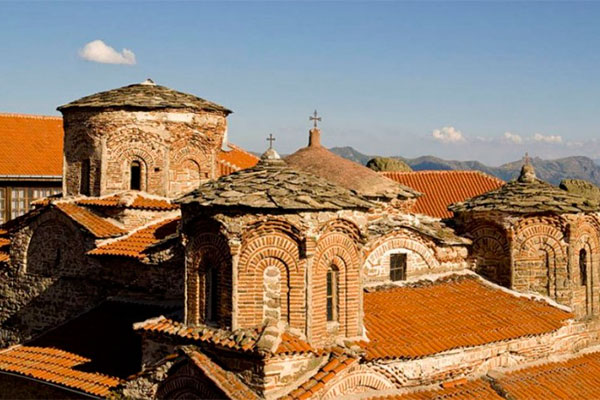 В Северной Македонии за Сербской православной церковью останется минимум одна епархия 