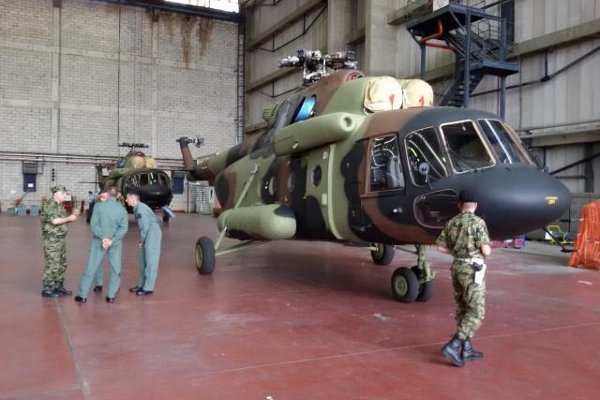 Россия передала Сербии два вертолёта Ми-17