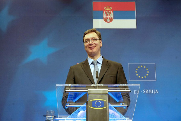 Александр Вучич, Сербия-ЕС